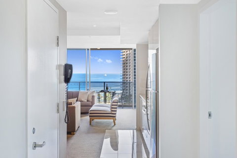 Holiday Holiday H-Residences Apartments - Accommodation Mermaid Beach 29