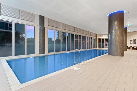 Holiday Holiday H-Residences Apartments - Accommodation Mermaid Beach 21