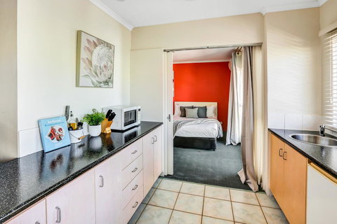 Coral Tree Inn - Accommodation Mermaid Beach 27