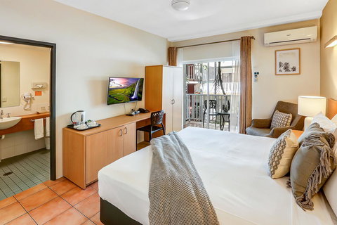 Coral Tree Inn - Accommodation Mermaid Beach 20