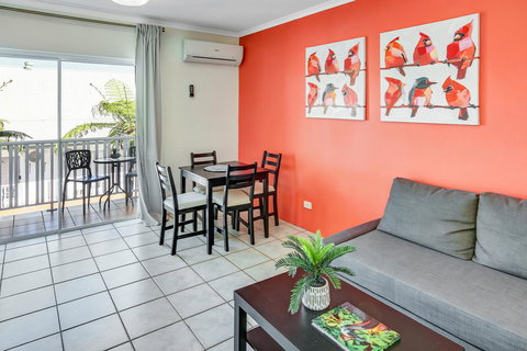 Coral Tree Inn - Accommodation Mermaid Beach 5