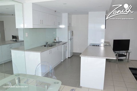 Zenith Ocean Front Apartments - Accommodation Mermaid Beach 2