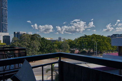 Soho Brisbane - Accommodation Mermaid Beach 9