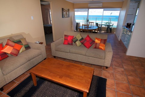 Pacific Plaza Apartments - Accommodation Mermaid Beach 42