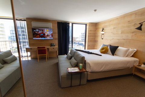 The Island Gold Coast - Accommodation Mermaid Beach 11