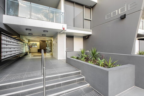 Code Apartments - Accommodation Mermaid Beach 21