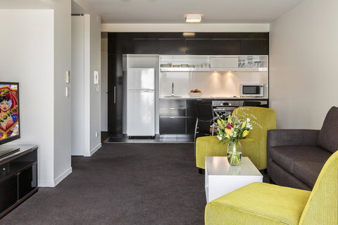 Code Apartments - Accommodation Mermaid Beach 36