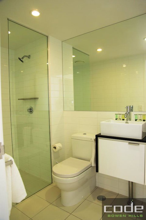 Code Apartments - Accommodation Mermaid Beach 33