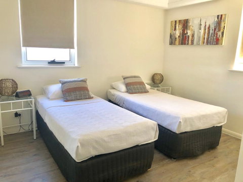 Wharf Boutique Apartments - Accommodation Mermaid Beach 6
