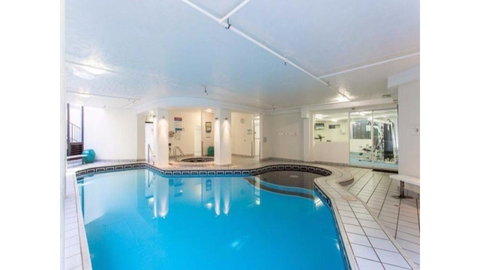 Excluza - Accommodation Mermaid Beach 11