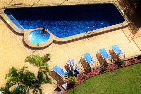 Equinox Resort - Accommodation Mermaid Beach 7