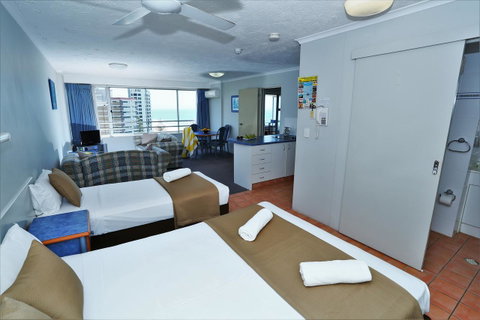 Equinox Resort - Accommodation Mermaid Beach 34