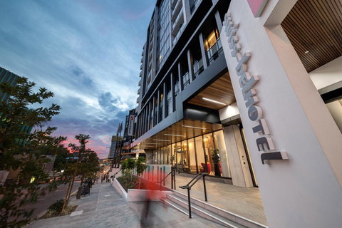 Courtyard By Marriott Brisbane South Bank - Accommodation Mermaid Beach 0