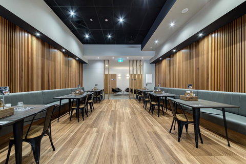 Courtyard By Marriott Brisbane South Bank - Accommodation Mermaid Beach 6
