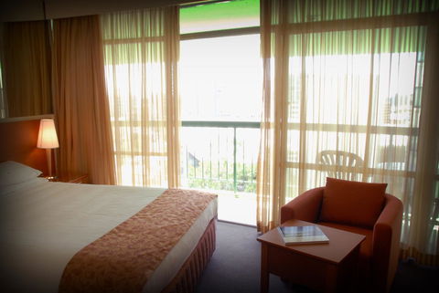 Madison Tower Mill Hotel - Accommodation Mermaid Beach 23