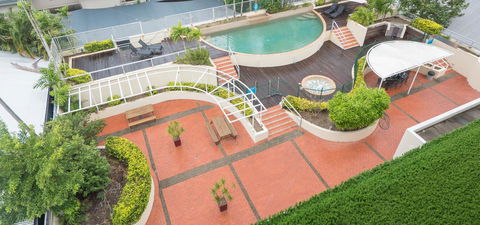 Sunshine Tower Hotel - Accommodation Mermaid Beach 22