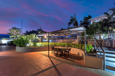 Sunshine Tower Hotel - Accommodation Mermaid Beach 15