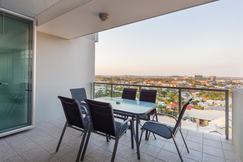 Oxygen Apartments - Accommodation Mermaid Beach 14