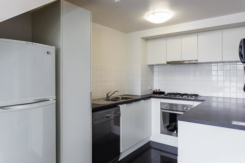 Oxygen Apartments - Accommodation Mermaid Beach 23