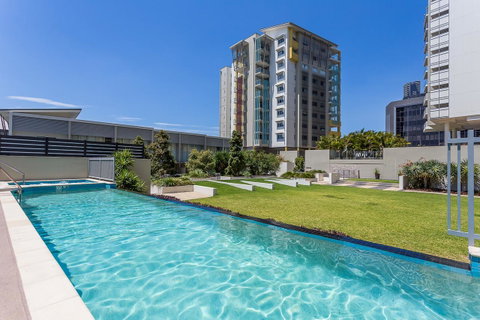 Oxygen Apartments - Accommodation Mermaid Beach 1