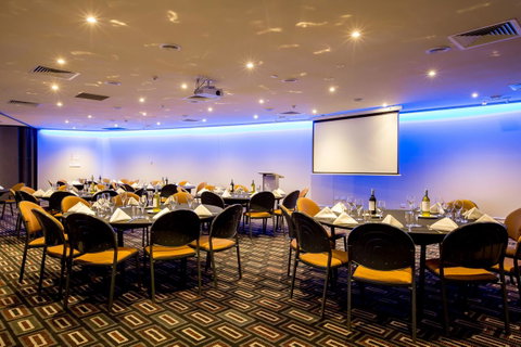 DoubleTree By Hilton Cairns - Accommodation Mermaid Beach 37