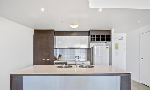 Wings Resort, Apartments And 2 Story Penthouses - We Accommodate - Accommodation Mermaid Beach 4