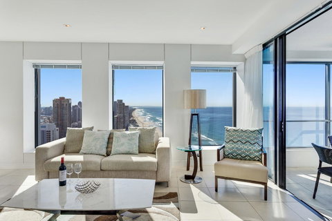Holiday Holiday Soul Apartments - Accommodation Mermaid Beach 2