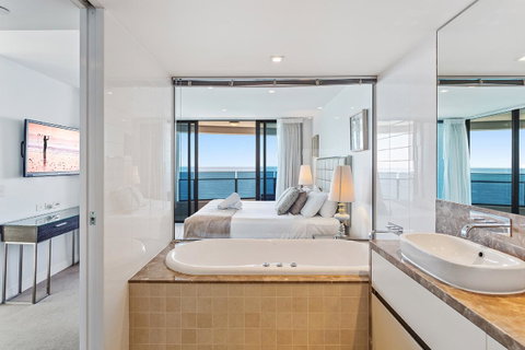 Holiday Holiday Soul Apartments - Accommodation Mermaid Beach 22