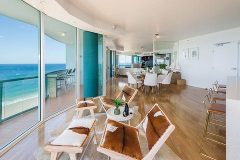 The Waterford On Main Beach - Accommodation Mermaid Beach 6