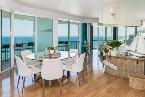 The Waterford On Main Beach - Accommodation Mermaid Beach 9