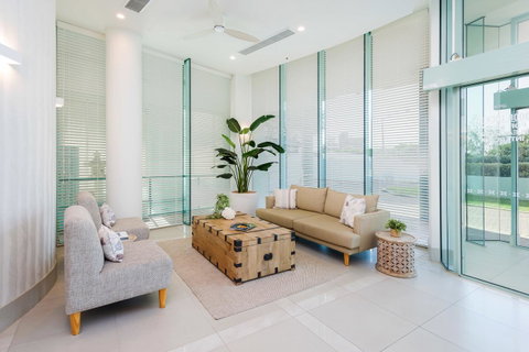 The Waterford On Main Beach - Accommodation Mermaid Beach 14