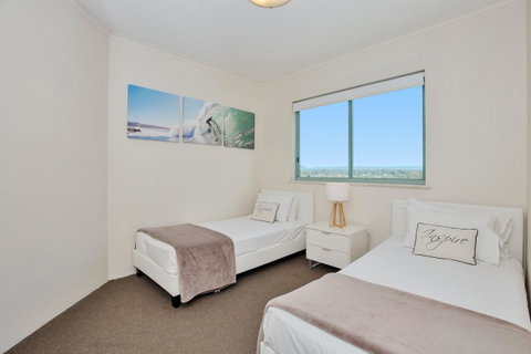 The Waterford On Main Beach - Accommodation Mermaid Beach 19
