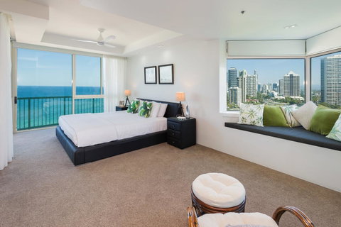 The Waterford On Main Beach - Accommodation Mermaid Beach 4