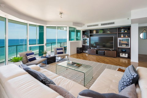 The Waterford On Main Beach - Accommodation Mermaid Beach 5