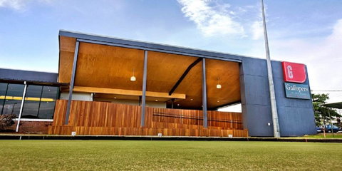 Hamilton Executive - Accommodation Mermaid Beach 11