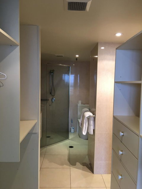 The Penthouses Apartments - Accommodation Mermaid Beach 14