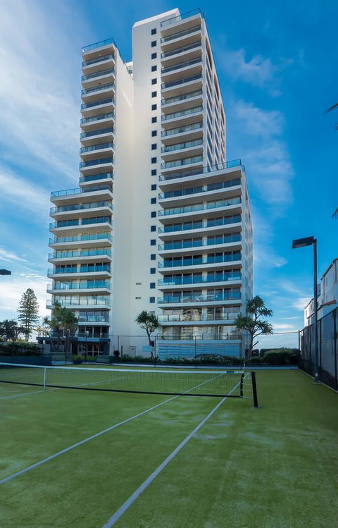 The Penthouses Apartments - Accommodation Mermaid Beach 23