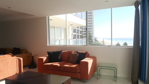 The Penthouses Apartments - Accommodation Mermaid Beach 8