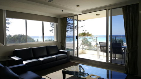 The Penthouses Apartments - Accommodation Mermaid Beach 28