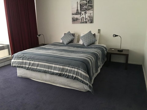 The Penthouses Apartments - Accommodation Mermaid Beach 39