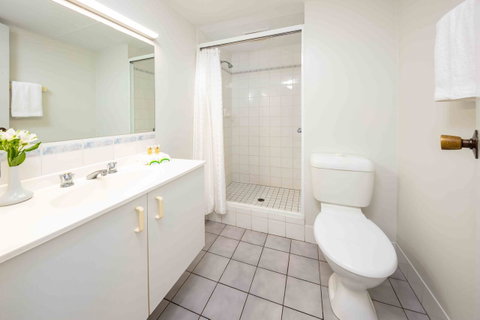 Hides Hotel - Accommodation Mermaid Beach 6