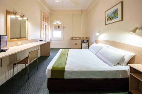 Hides Hotel - Accommodation Mermaid Beach 16