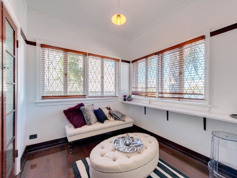 Anville Court - Accommodation Mermaid Beach 13