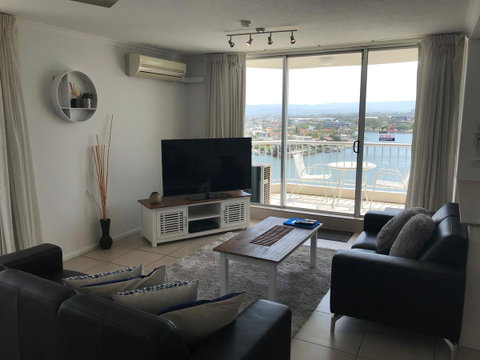 Moorings On Cavill Surfers Paradise - Accommodation Mermaid Beach 39
