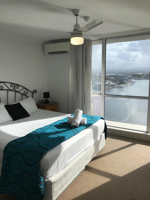 Moorings On Cavill Surfers Paradise - Accommodation Mermaid Beach 32