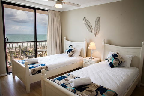 Elouera Tower - Accommodation Mermaid Beach 20