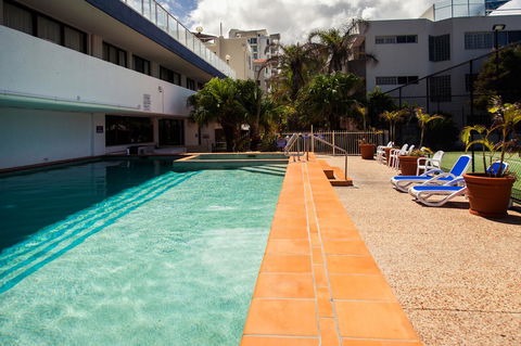 Elouera Tower - Accommodation Mermaid Beach 16