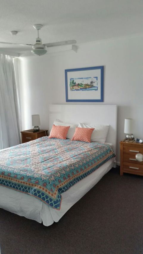 Elouera Tower - Accommodation Mermaid Beach 12