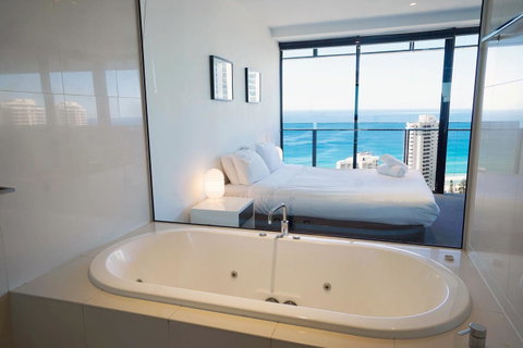 Circle On Cavill Surfers Paradise Apartments-Holiday Paradise - Accommodation Mermaid Beach 12