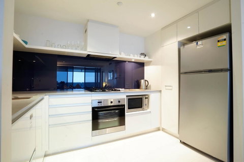 Circle On Cavill Surfers Paradise Apartments-Holiday Paradise - Accommodation Mermaid Beach 10